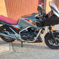 Honda VF 1000 - 1984