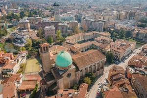 Centro - ponte molino quadrilocale con ascensore