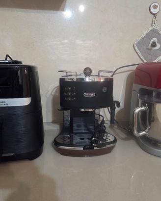 friggitrice + caffettiera + impastatrice