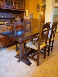 tavolo frattino con sedie 