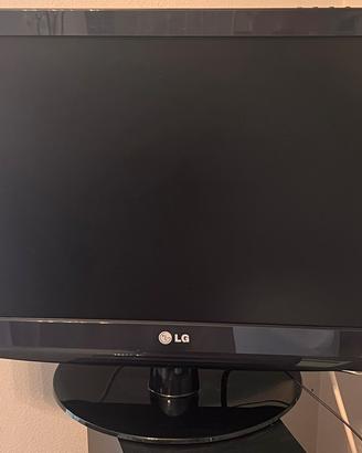 TV lcd - marca LG 22 pollici