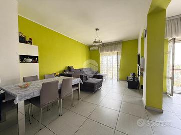 5 LOCALI A NAPOLI