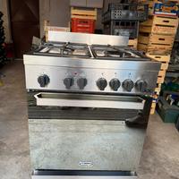 Delonghi  Cucina Gas 4 Fornelli con forno