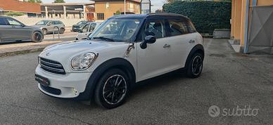 Mini Cooper D Countryman 2.0 Business Automatica