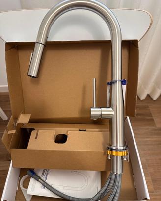 Rubinetto miscelatore acciaio inox con doccino.