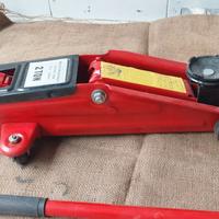 Cric da 2 tonnellate