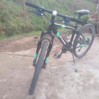 Bicicletta B’twin Rock rider 700