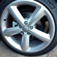 Ruote 245 40 18 originali Audi - trattabile
