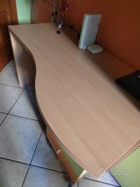 Utilissima scrivania Marca Moretti Compact
