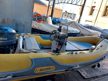 Gommone Master 450 con posto barca pagato.
