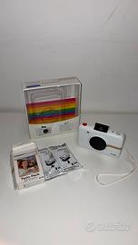 Polaroid Snap Bianca con Scatola + 14 Scatti