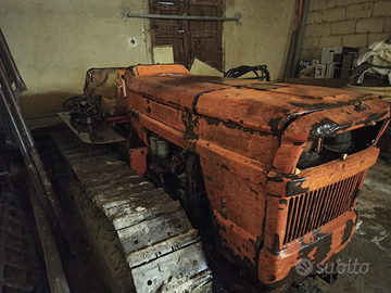 Trattore Cingolato Fiat 605