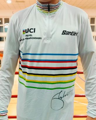 maglia UCI mondiale gravel 2023firmata da morhovic