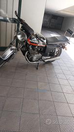 Moto Suzuki cilindrata 450 cc