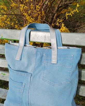 Tote bag