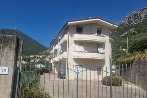 4 LOCALI A VITULANO