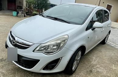 Opel corsa 1.3 CDTI  55kw (75cv) anno 2012