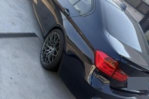 Bmw f30 2015 318d incidentata