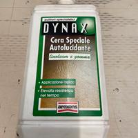 Cera speciale autolucidante