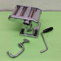 Macchina per pasta fatta a mano a manovella, Ampia