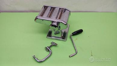 Macchina per pasta fatta a mano a manovella, Ampia