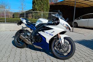 Moto  Triumph Daytona