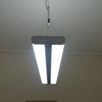 Lampada a neon da soffitto