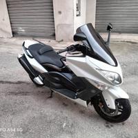 Yamaha t-max
