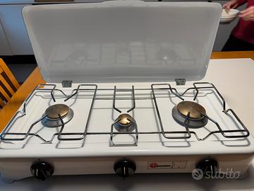Fornello a gas a 3 fuochi
