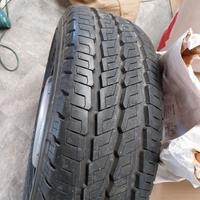 cerchio con pneumatico 215/70 R15c 109/107 S