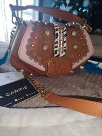 splendida borsa LA CARRIE