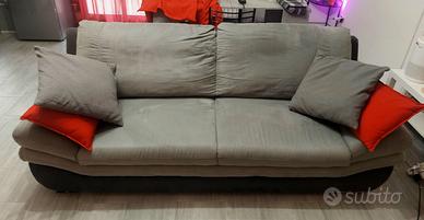 Divano Mondo convenienza Nardò