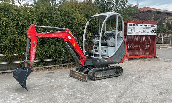 E45 Escavatore 14 q Neuson 1403