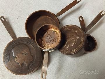 VECCHIE MINIATURE PENTOLE RAME MONETE ANTICHE 