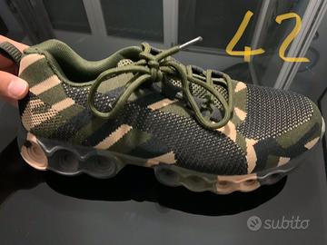 Scarpa da ginnastica mimetica