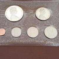 Numero due serie monete