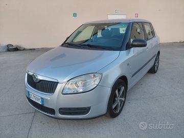 Skoda Fabia 1.2 68cv benzina Neopatentati 