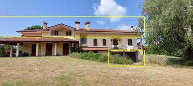 Immobile in asta di 352 m² con 4 locali e box auto