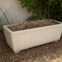 Fioriere rigate  in cemento bianco