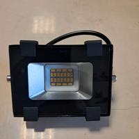 4 Faretti led 10w per esterno