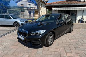 Bmw 116 116d 5p. Business Advantage
