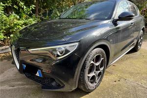 Alfa Romeo Stelvio 2.2 t super rwd 180cv
