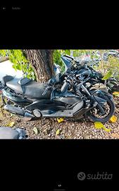 Yamaha T-Max 500 2004 ricambi