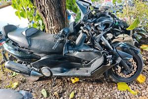 Yamaha T-Max 500 2004 ricambi