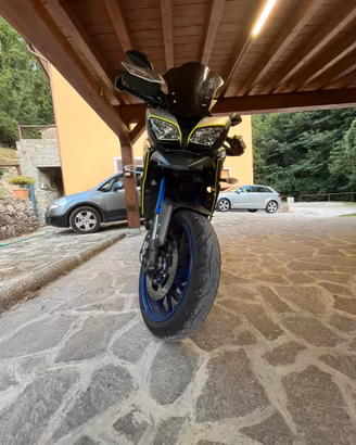 Yamaha tracer 900-(34000km) full optional