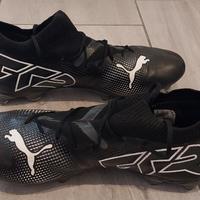 Scarpe da calcio Puma Future 8 taglia 44,5