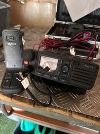 Radio veicolare digitale Hytera MD785 UHF
