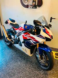 Honda CBR 1000 RR 30TH ANNIVERSARY 7500 KM PREZZO 