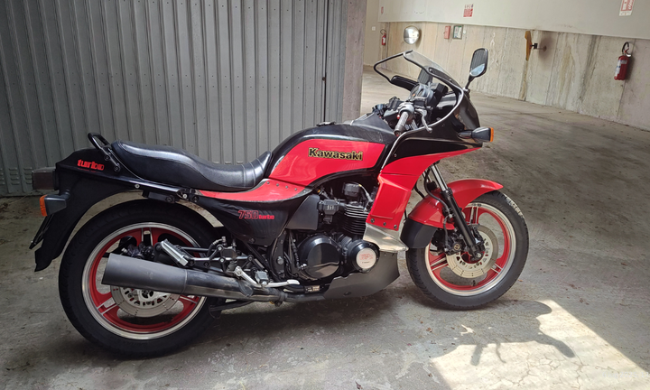 Kawasaki Gpz 750 Turbo Asi