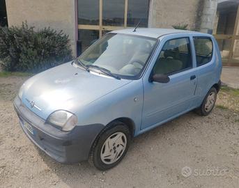Fiat Seicento 1.1 i.e. con gancio traino e carrell